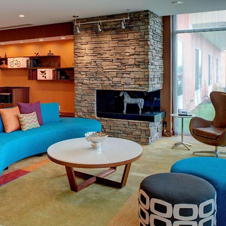 Fairfield Inn & Suites By Marriott Detroit Трой Экстерьер фото