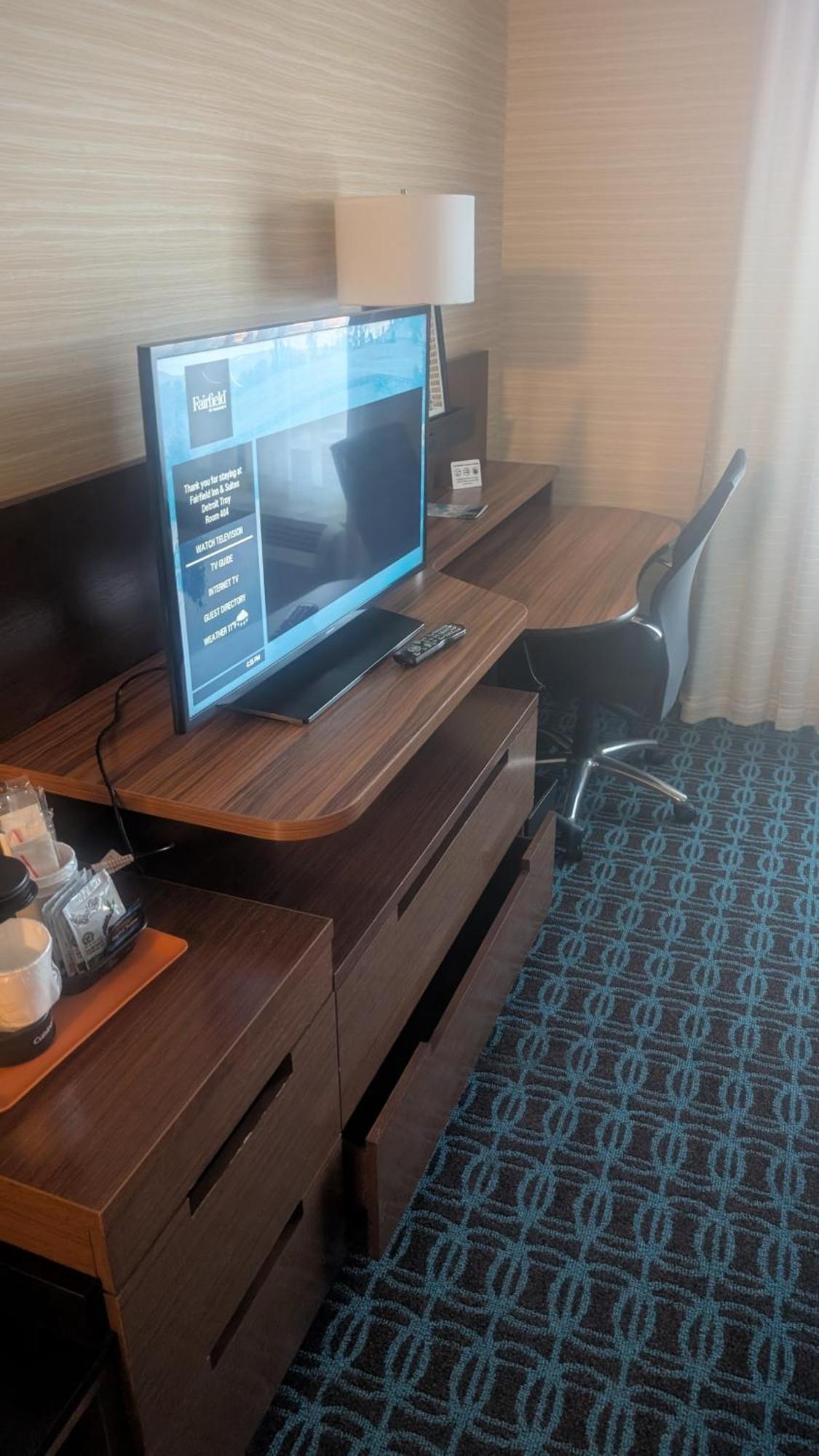 Fairfield Inn & Suites By Marriott Detroit Трой Экстерьер фото