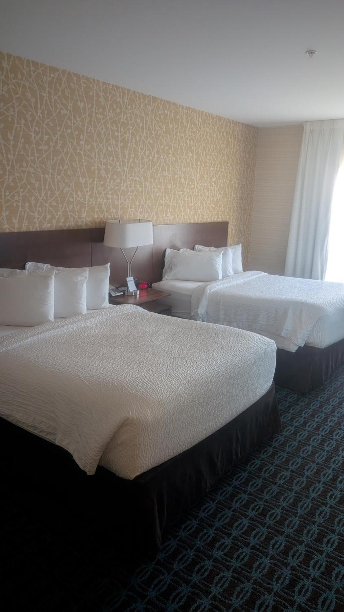 Fairfield Inn & Suites By Marriott Detroit Трой Экстерьер фото