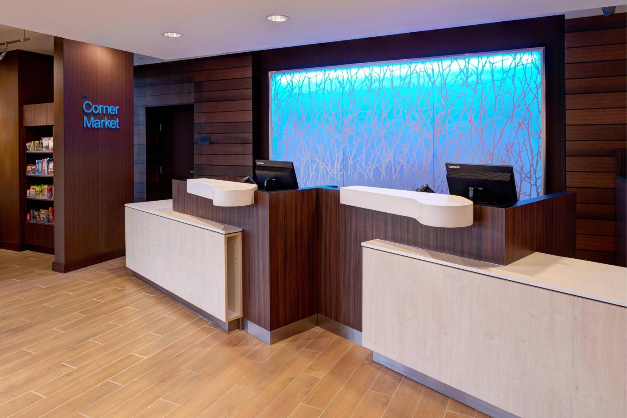 Fairfield Inn & Suites By Marriott Detroit Трой Экстерьер фото