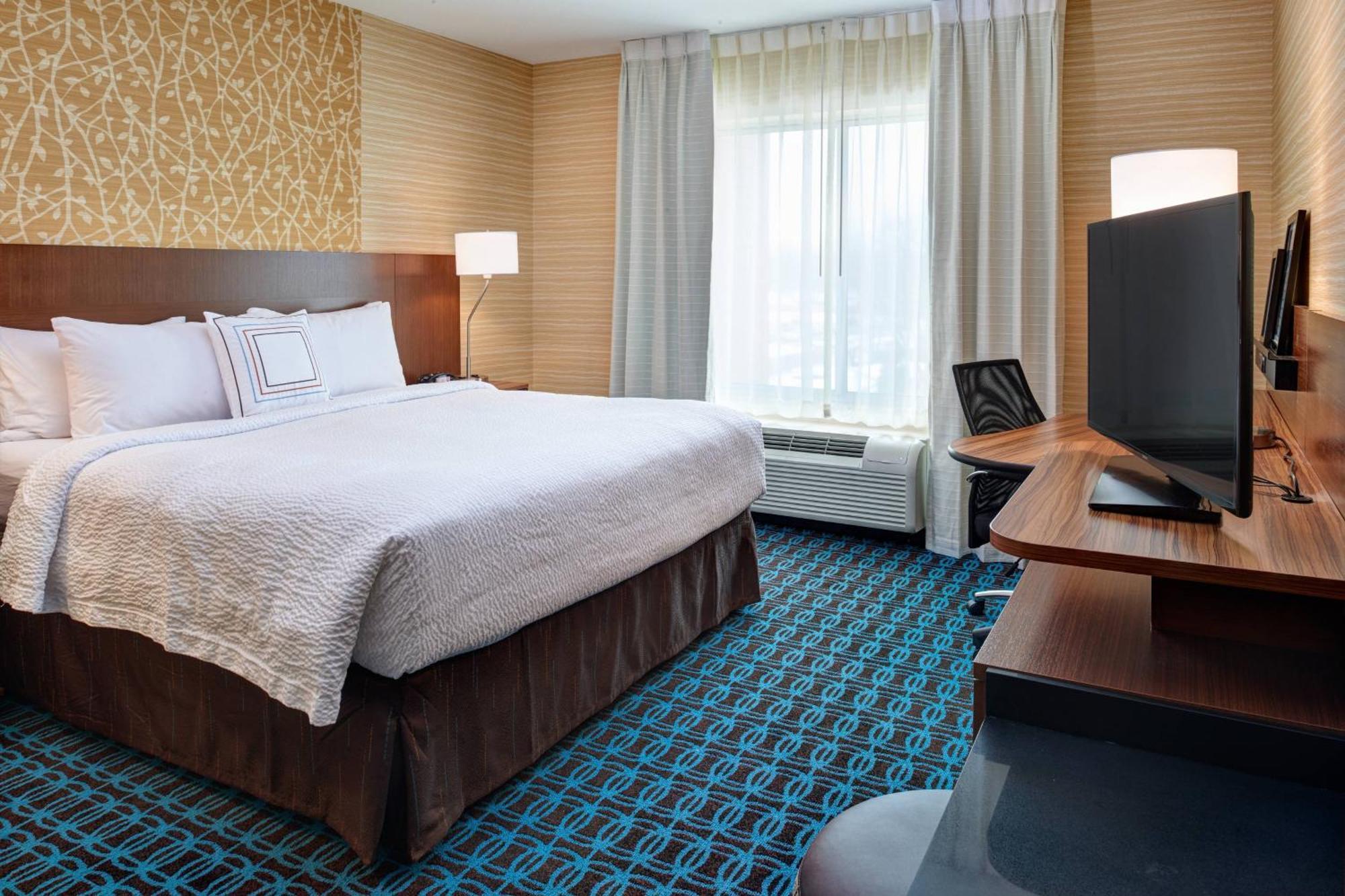 Fairfield Inn & Suites By Marriott Detroit Трой Экстерьер фото